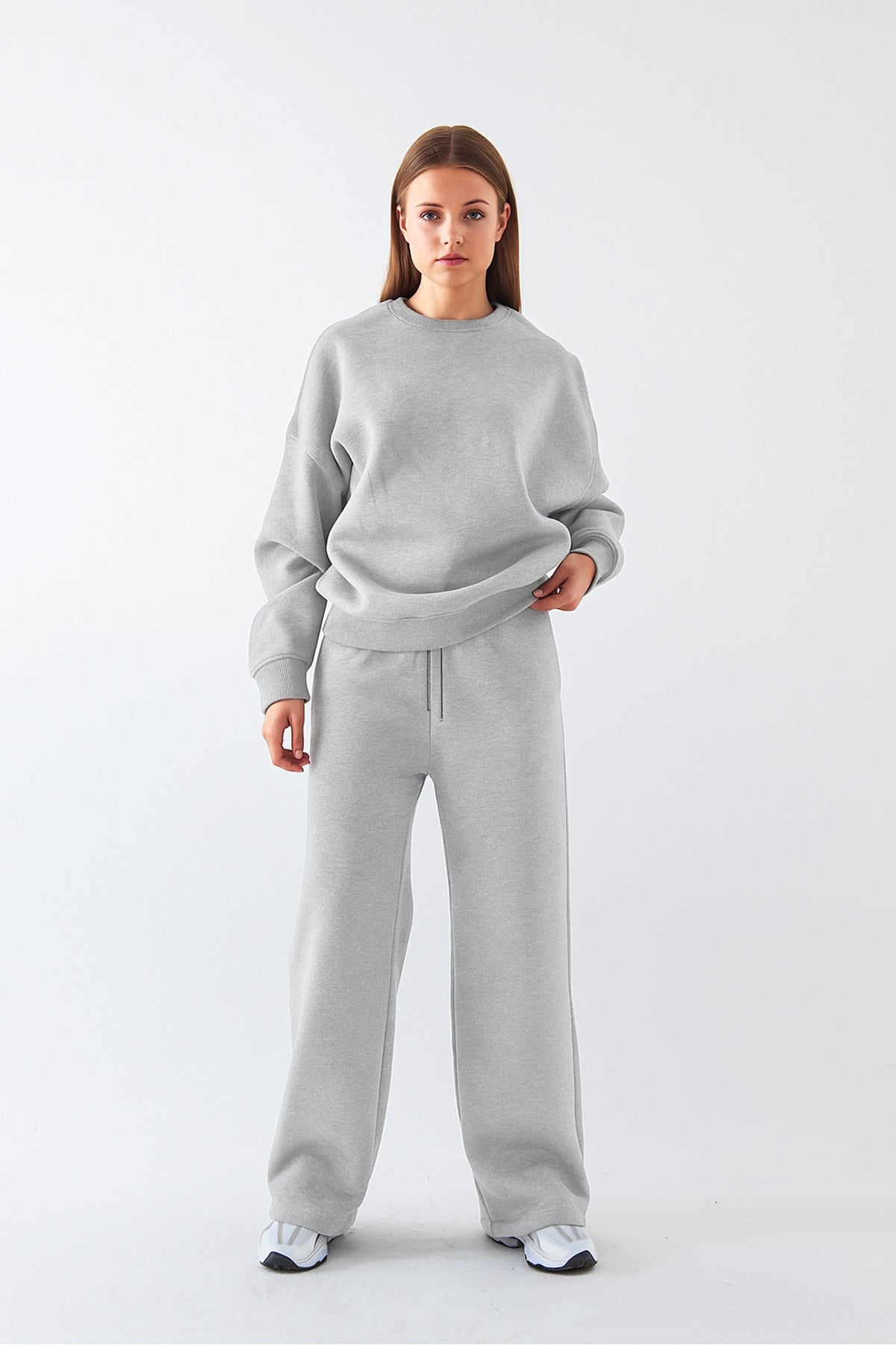 Unisex Oversize Eşofman Takımı Basic Gri Melanj – Bisiklet Yaka, Bol Paça, 3 İplik Şardonlu Polar