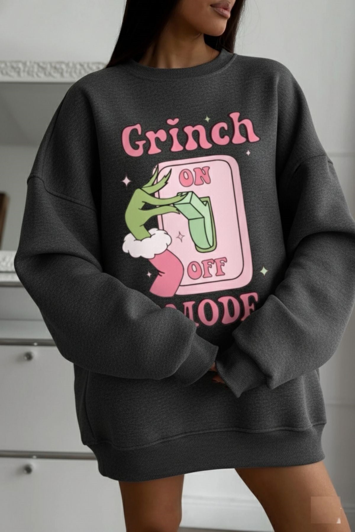 Kadın Oversize Sweatshirt Elbise Grinch Mode Baskılı Füme Melanj – Bisiklet Yaka, 3 İplik Polar