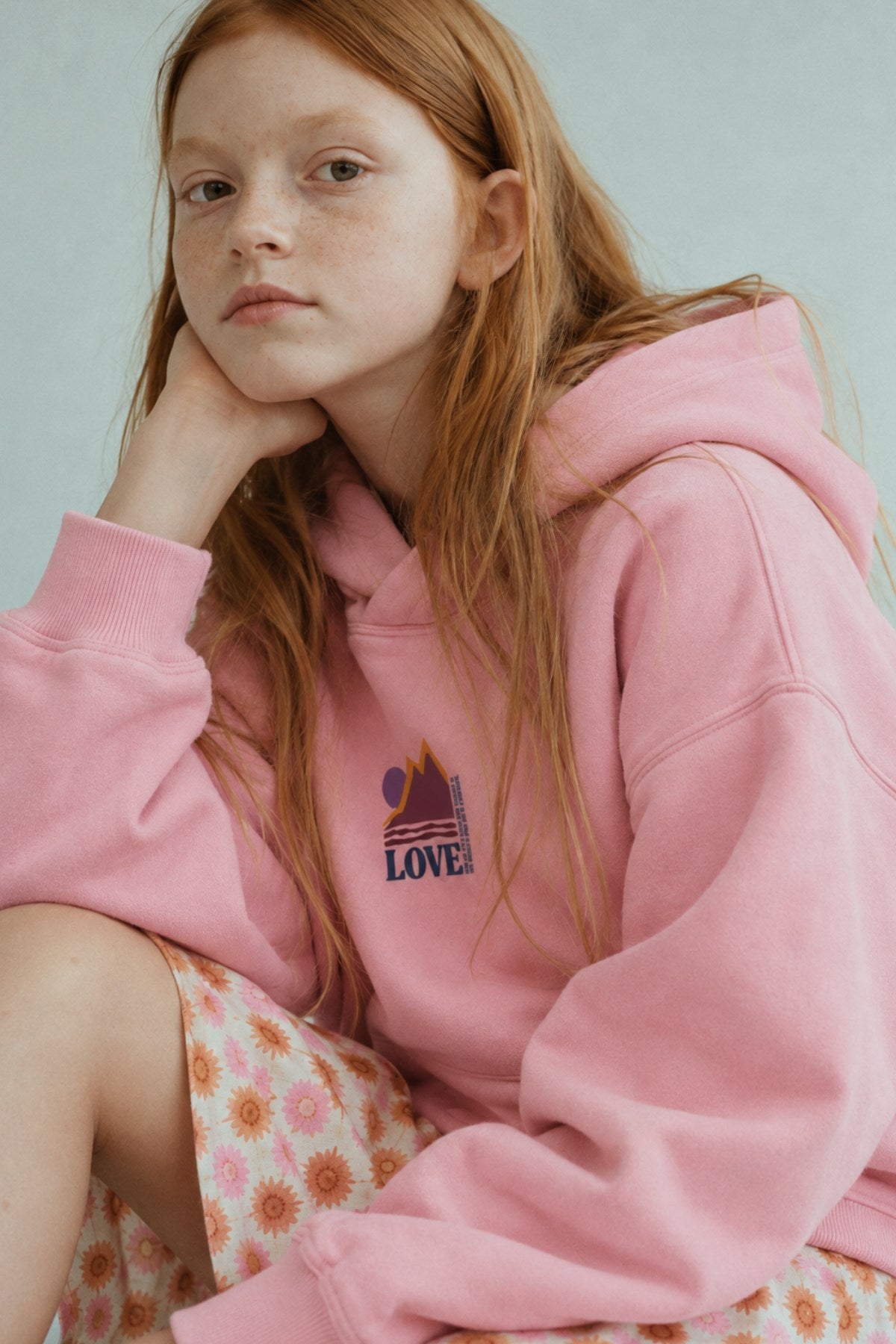 Kız Çocuk Oversize Hoodie Love Mount Baskılı Pembe – Kapüşonlu, Cepli, 3 İplik Polar