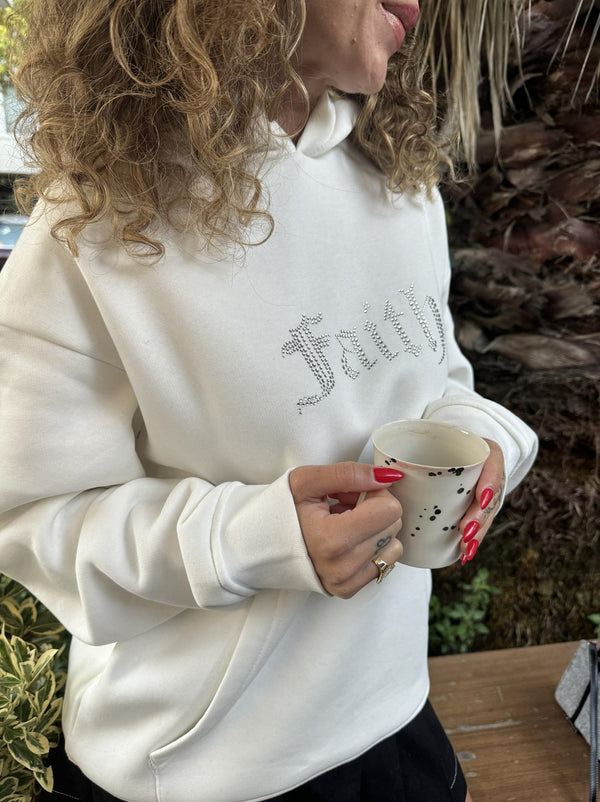 Faith Yazılı Taş Baskılı Kapüşonlu İçi Polar Oversize Beyaz Sweatshirt