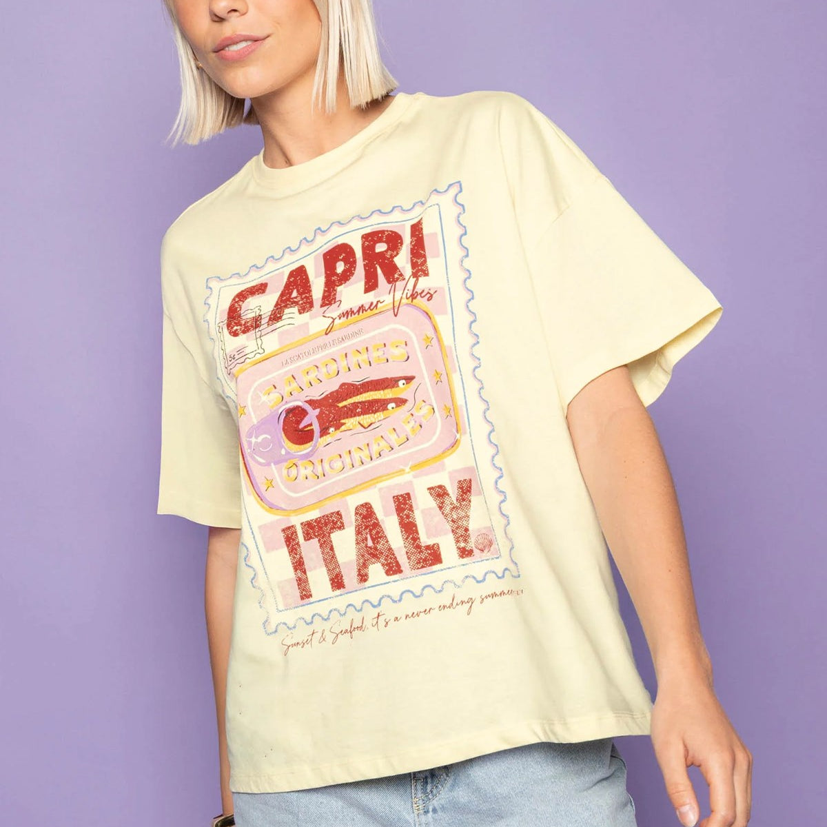 Kadın Oversize Tişört Capri Summer Baskılı Sarı – Bisiklet Yaka, %100 Pamuk Compact Süprem 24/1