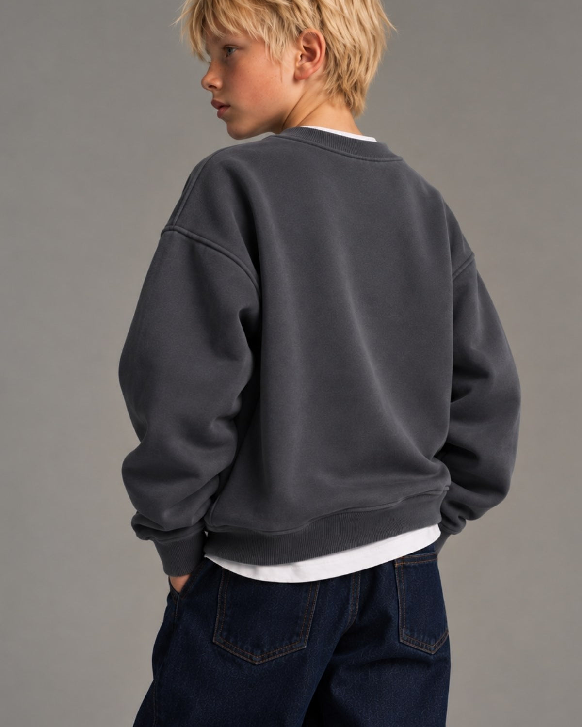 Erkek Çocuk Oversize Sweatshirt Basic Füme – Bisiklet yaka, 3 iplik şardonlu polar