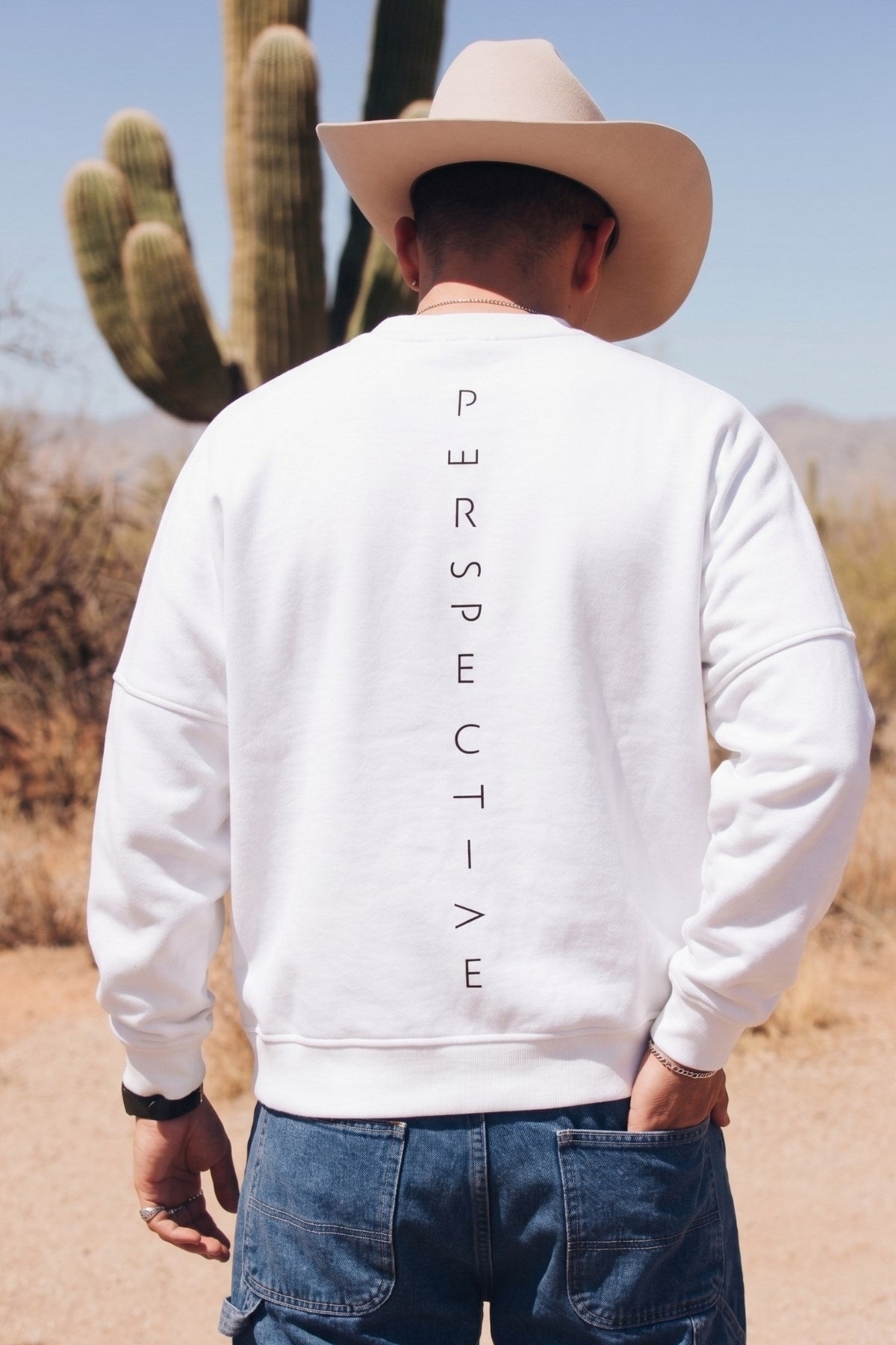 Erkek Oversize Sweatshirt Perspectiv Baskılı Beyaz – Bisiklet Yaka, 3 İplik Şardonlu Polar